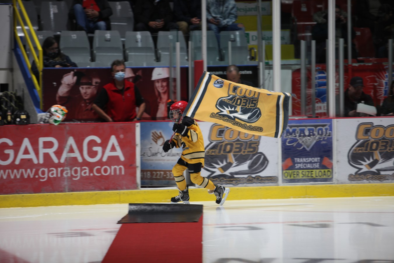 Le Cool FM remporte la victoire pour son retour au Centre sportif Lacroix-Dutil