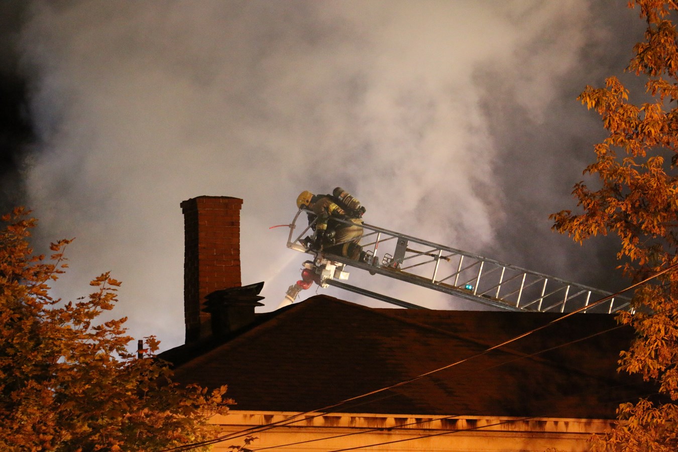 Sept personnes prises en charge par la croix rouge après l'incendie à Scott