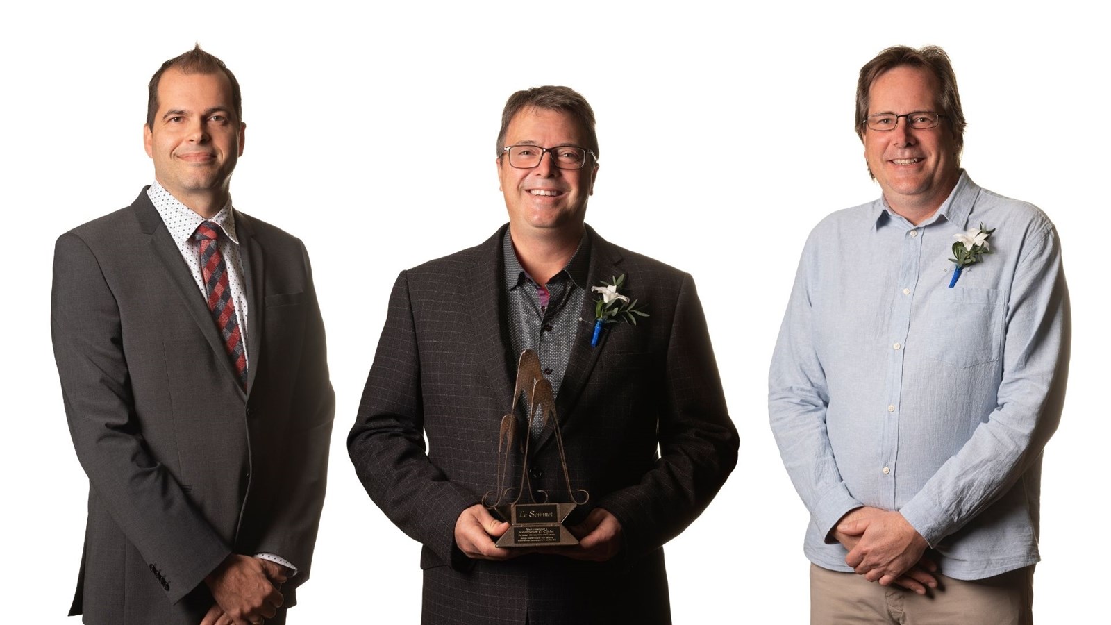 Sommet Entreprise de l’année: Éric Brousseau, Raymond Chabot Grant Thornton, Stéphane et Mickael Cliche, Confection C. Cliche.