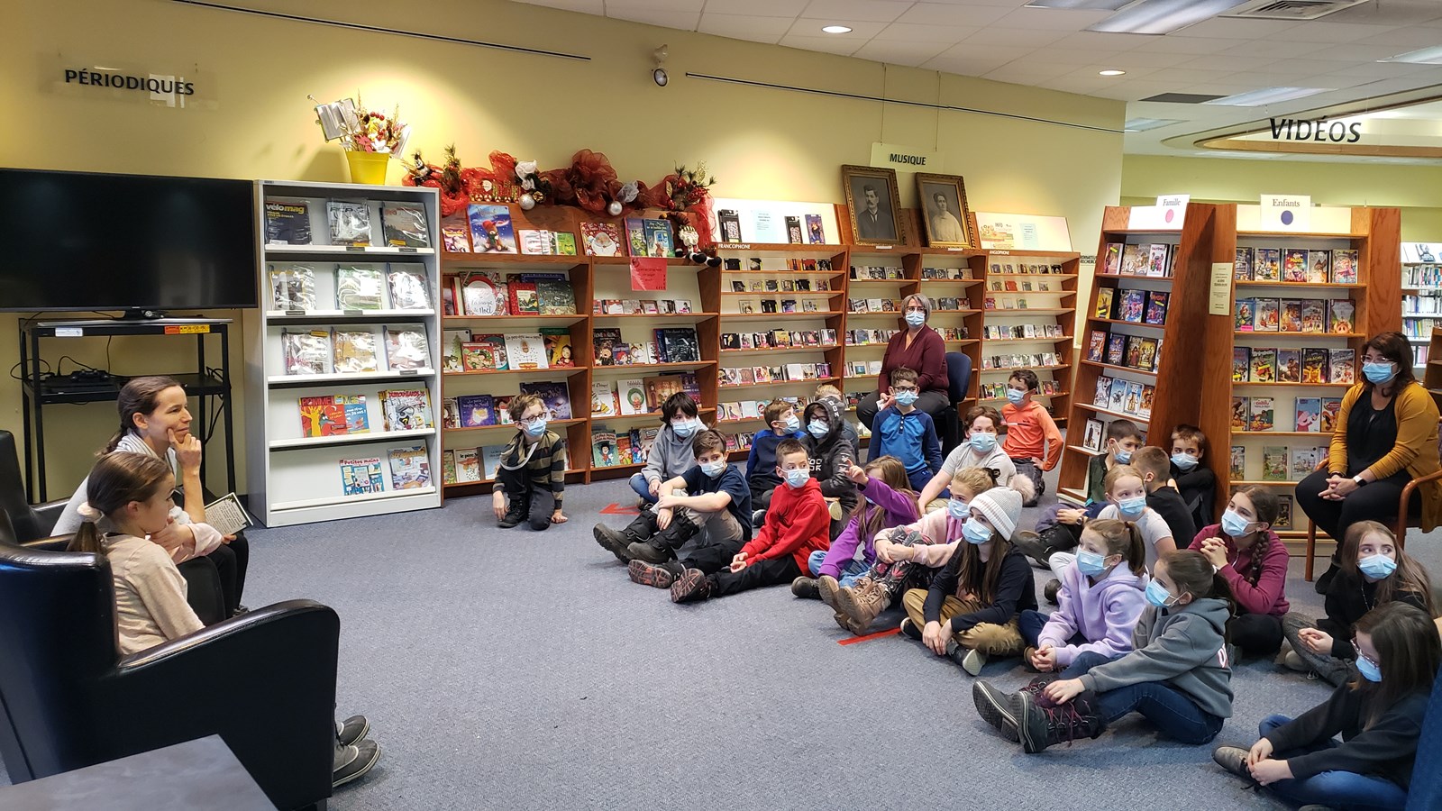 Présentation devant les camarades de classe de Naëllie