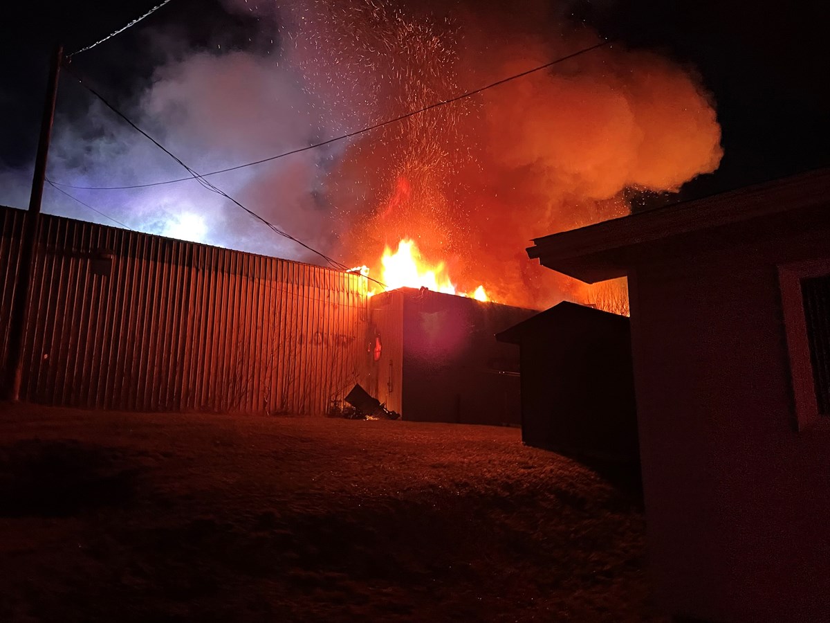 Un important feu chez Usinage Xpress à Saint-Benoît-Labre 