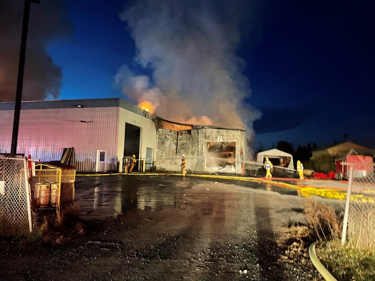 Un important feu chez Usinage Xpress à Saint-Benoît-Labre 