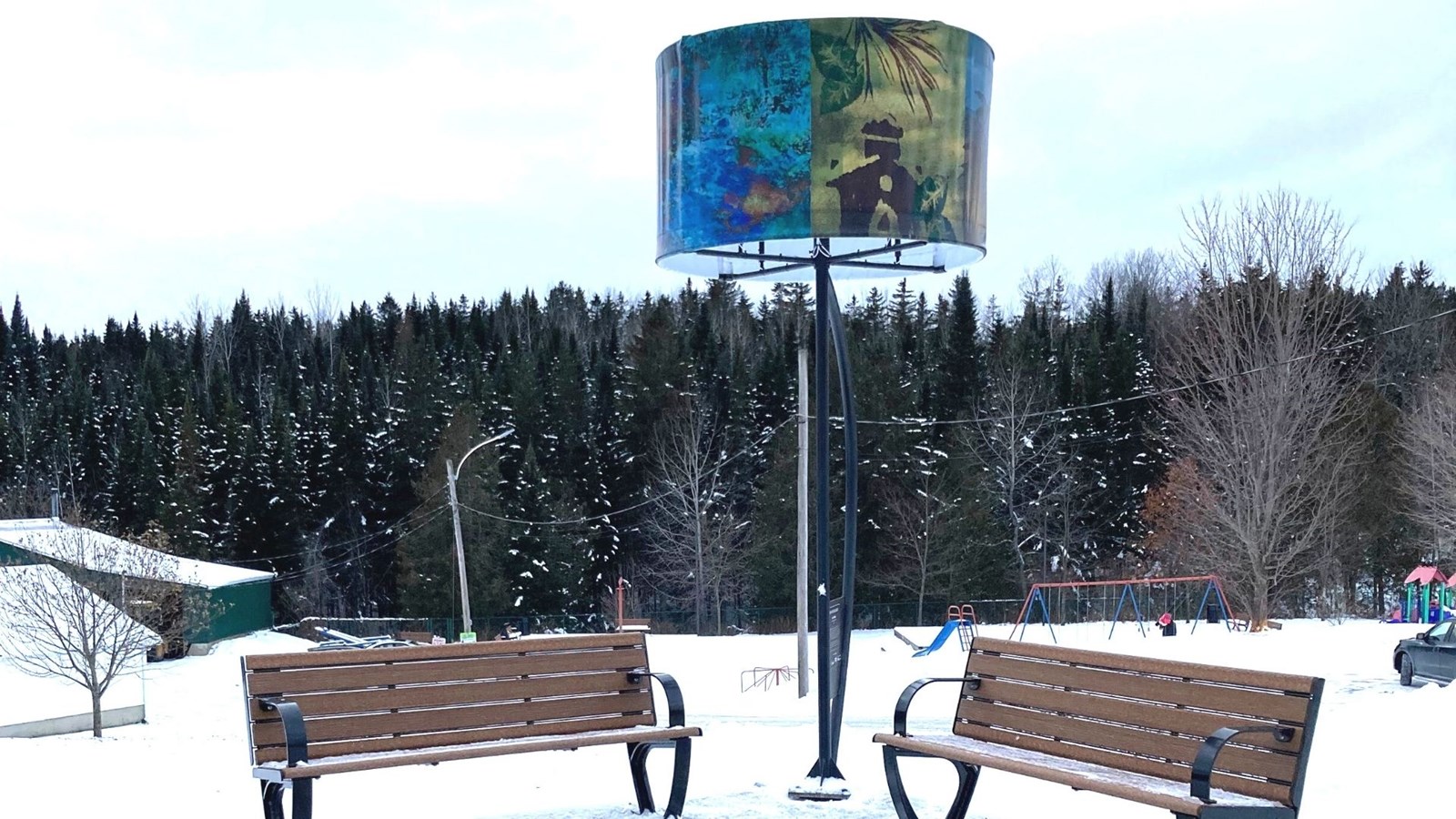Un lampadaire artistique à Saint-Simon-les-Mines