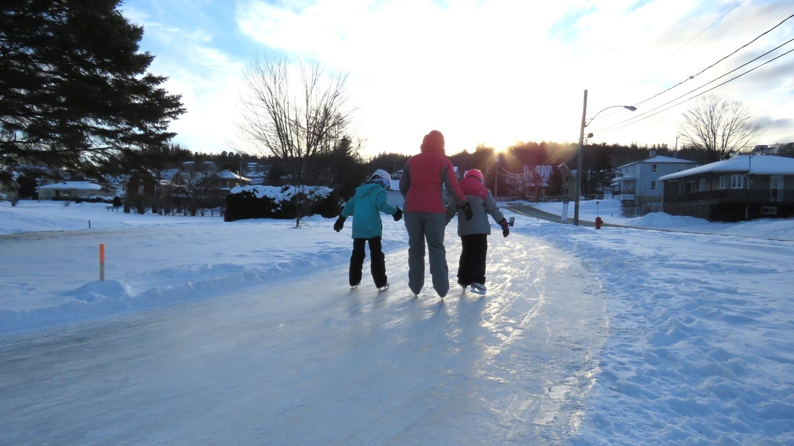 Beauceville : la patinoire ravive le quartier de la débâcle