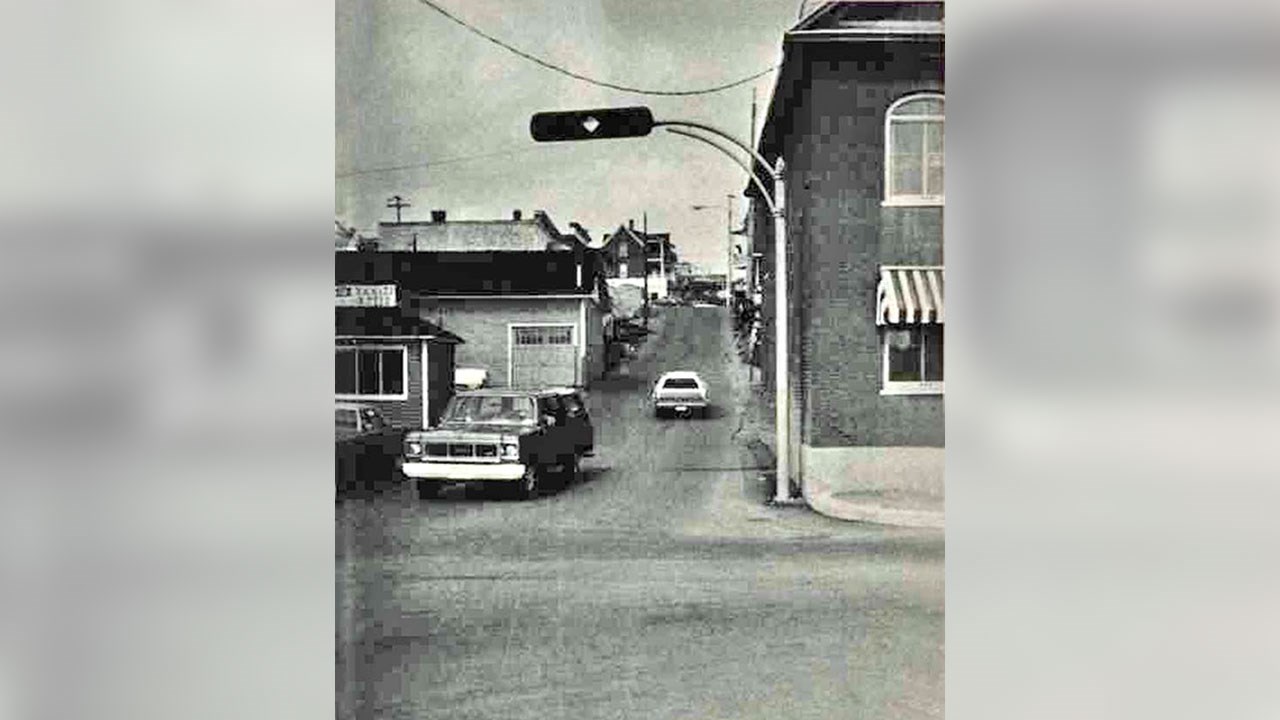 La petite ruelle devenue un grand boulevard urbain