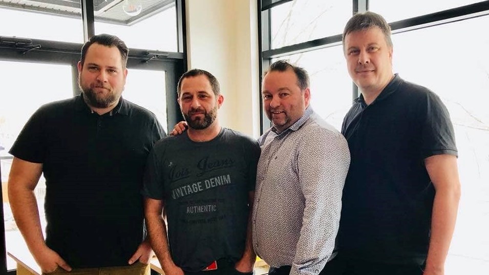 Anthony Blais, Sébastien Paré, Martin Giguère, Hans Mercier, copropriétaires Rock café