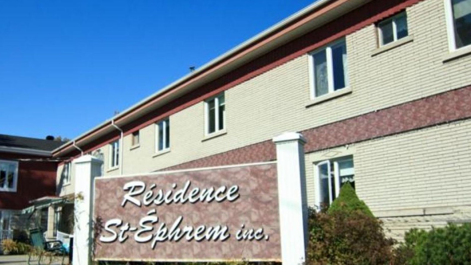 Fermeture de la RPA Saint-Éphrem: 26 résidents forcés au déménagement