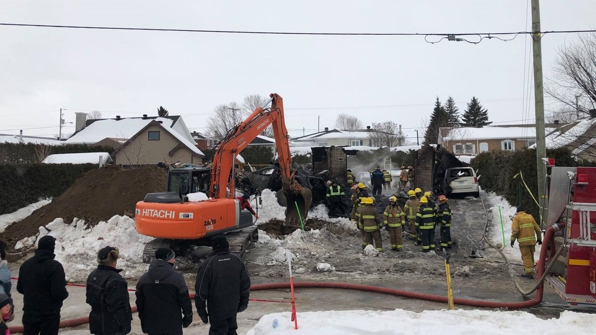 Une résidence rasée par les flammes à Saint-Bernard