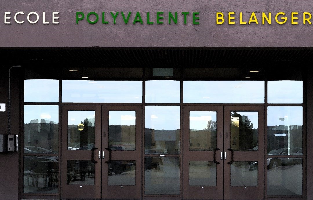 COVID-19: 565 personnes en isolement et deux dépistages massifs dans les écoles