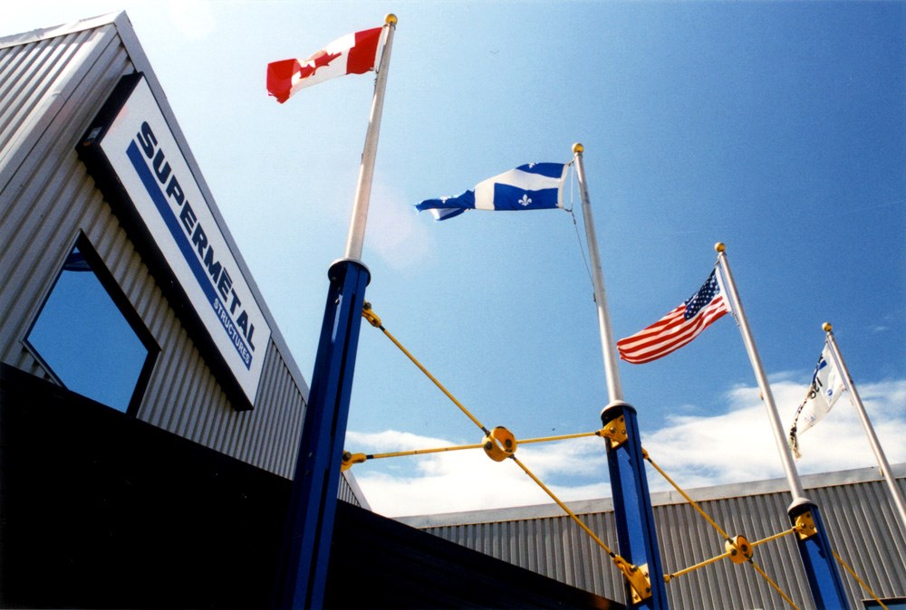 Canam Ponts Canada complète l’achat de Supermétal 