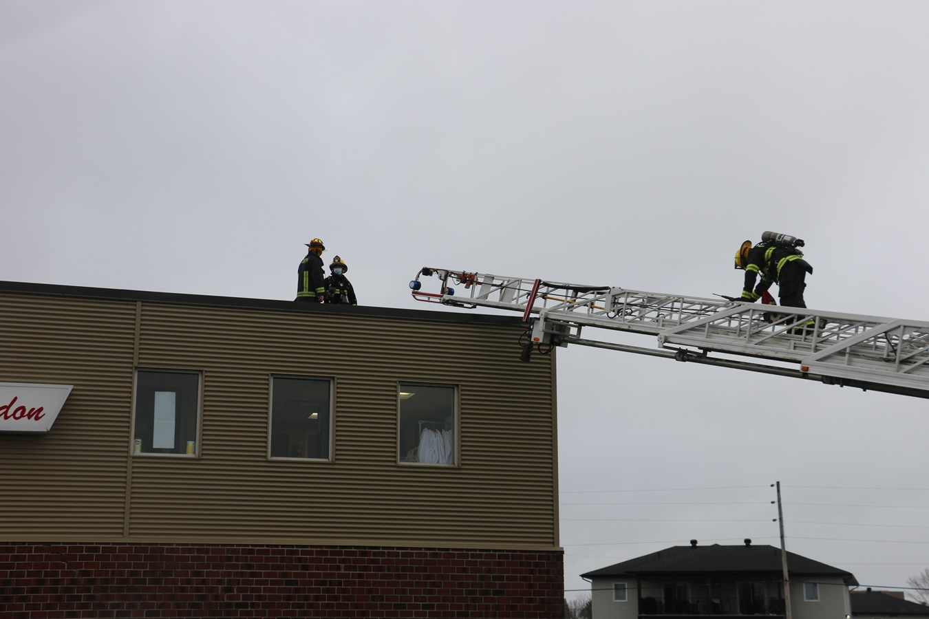 Feu de friteuse au marché IGA de Saint-Joseph