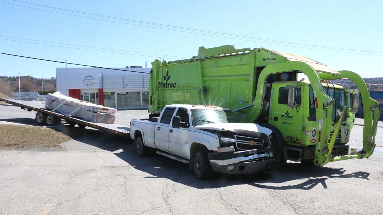 Accrochage avec un camion à ordures à Saint-Georges