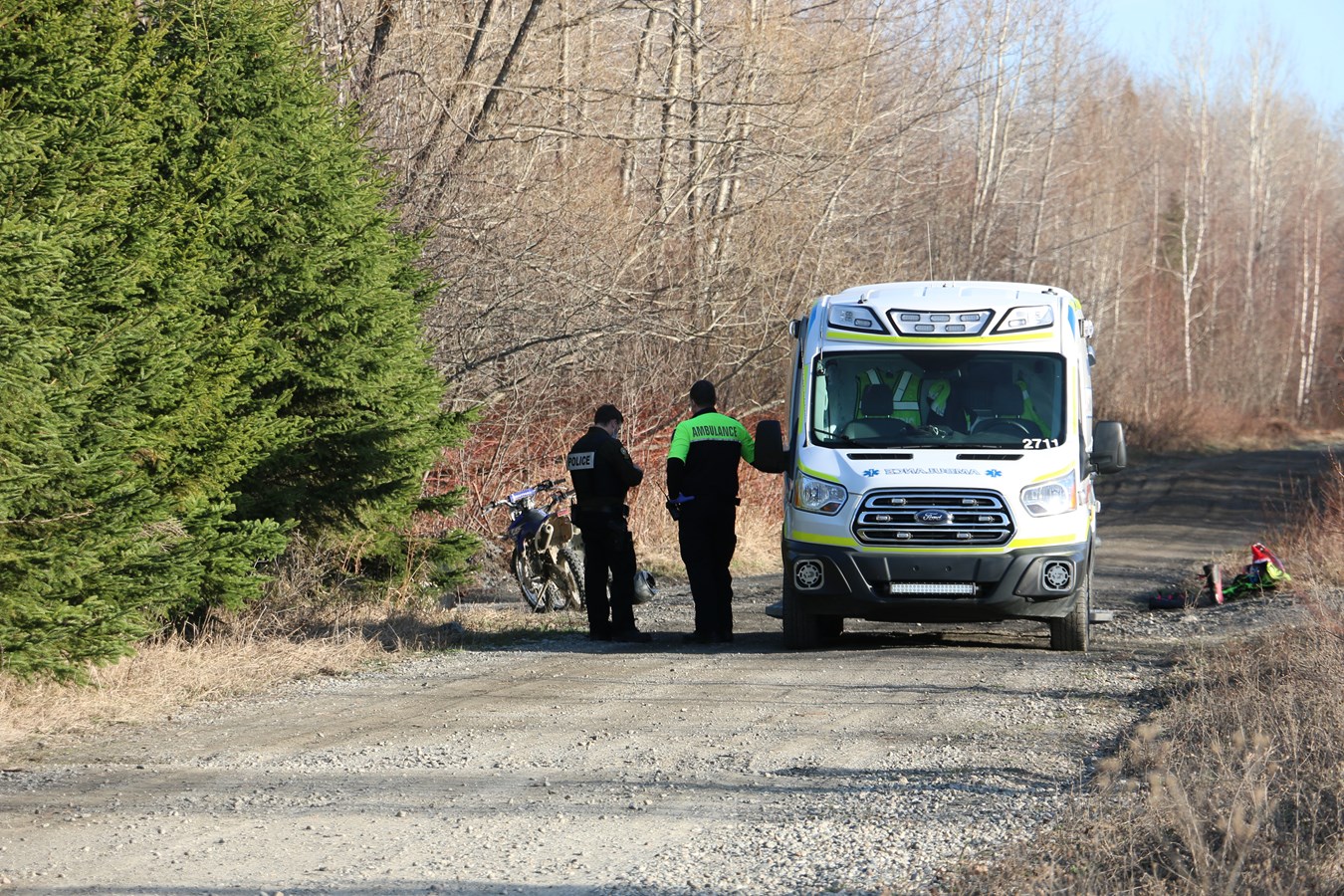 Une adolescente fait un accident de motocross à Tring-Jonction