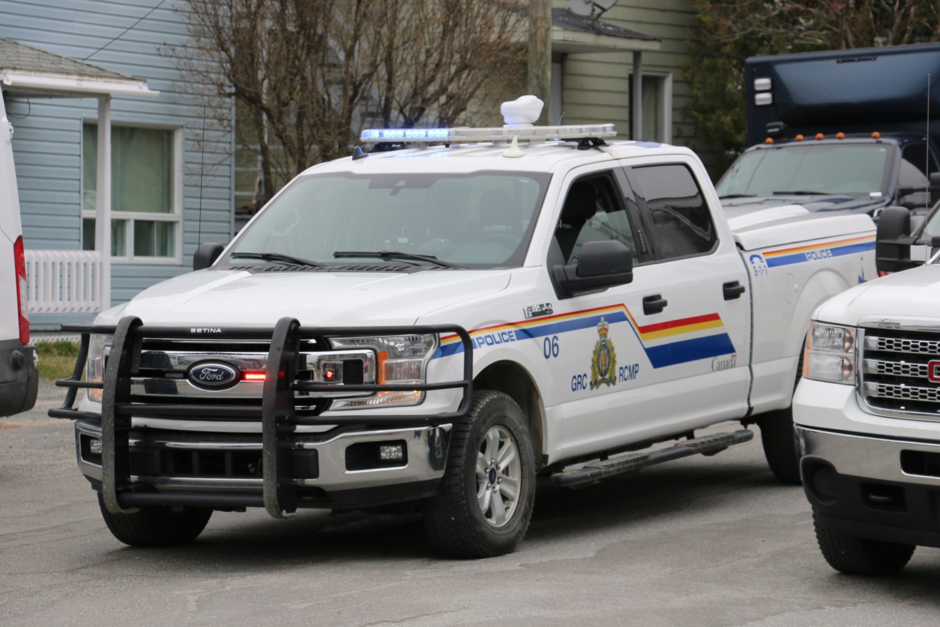 Perquisition d'un potentiel laboratoire clandestin de drogue à Thetford Mines