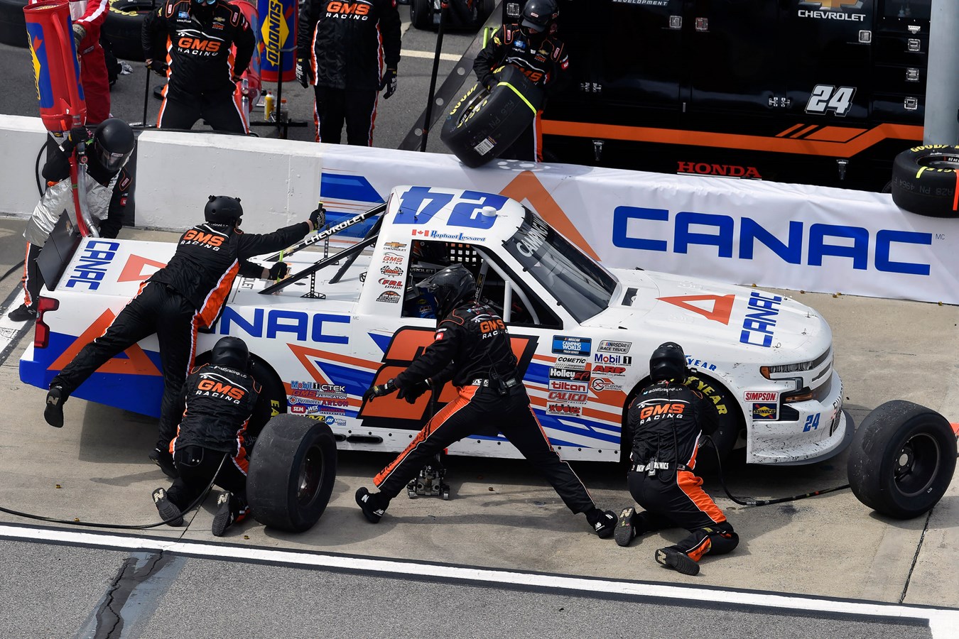 Raphaël Lessard de retour en piste sur le circuit du Kansas Speedway