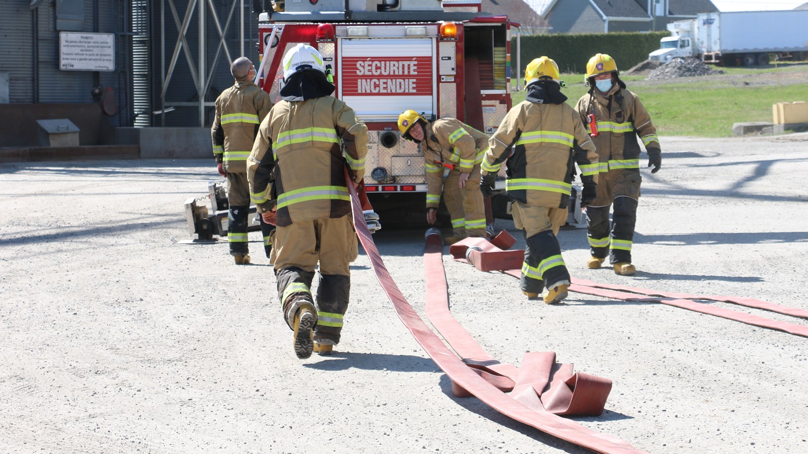Incendie à l’usine des Aliments Breton