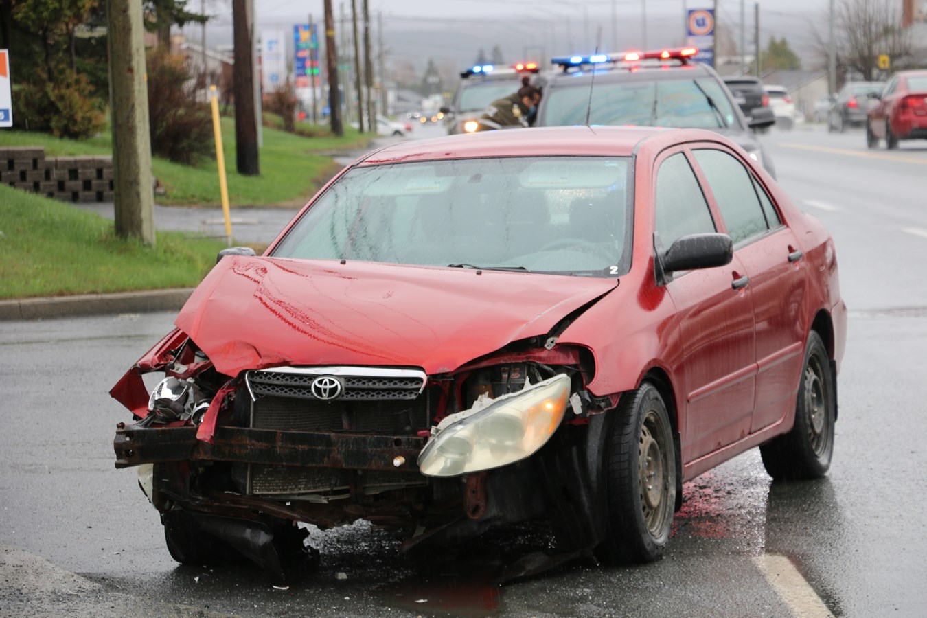 Collision sur le boulevard Lacroix au niveau de la 142e rue