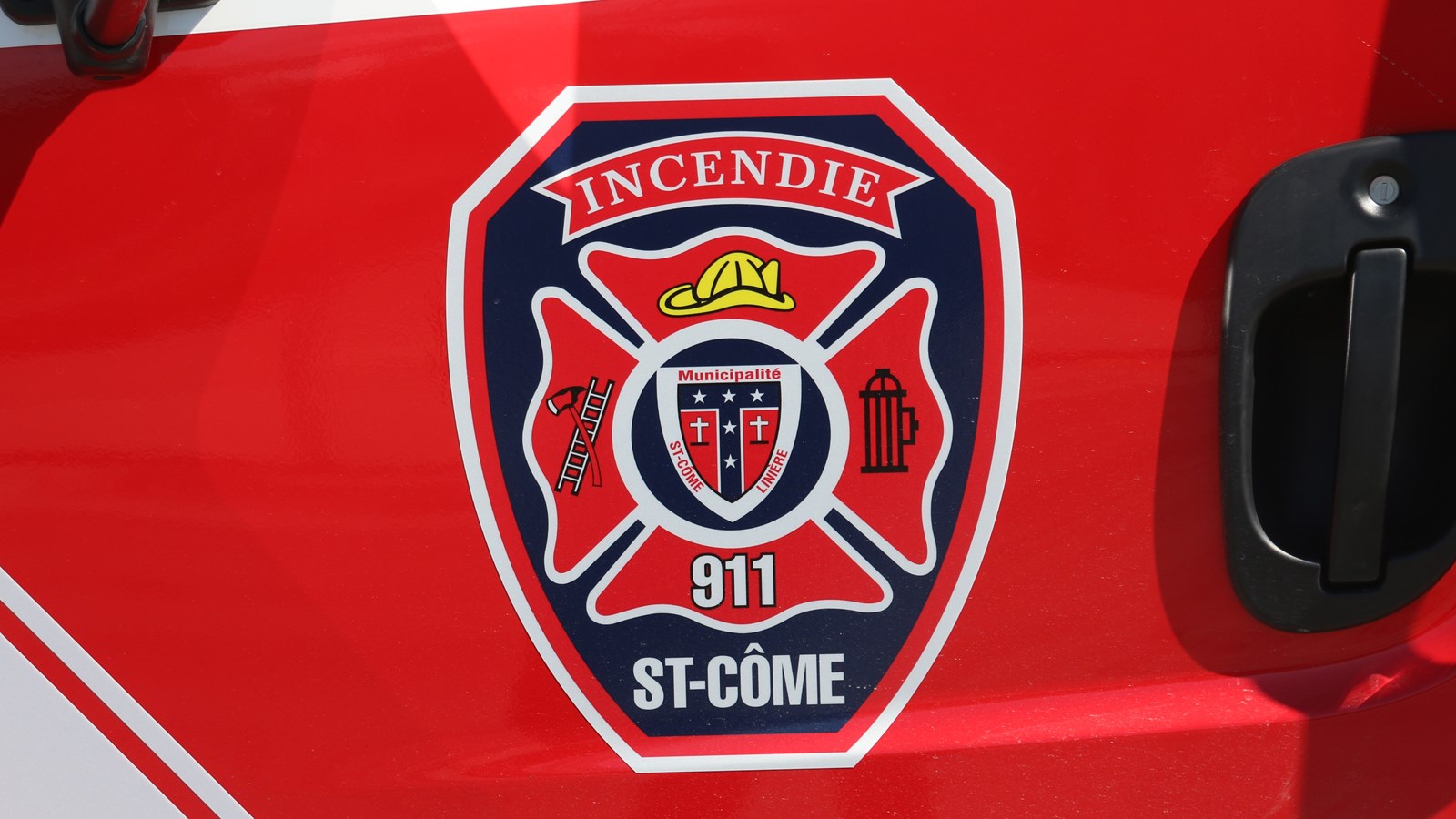 Un nouveau camion pour les pompiers de Saint-Côme-Linière