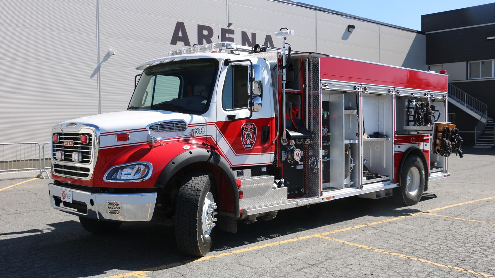 Un nouveau camion pour les pompiers de Saint-Côme-Linière