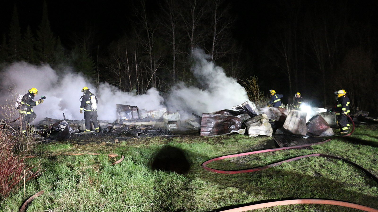Feu de cabane à sucre à Sainte-Clotilde
