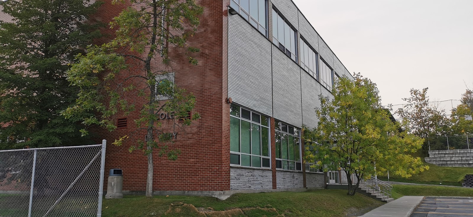COVID-19: encore cinq cas rapportés dans le réseau du CSSBE