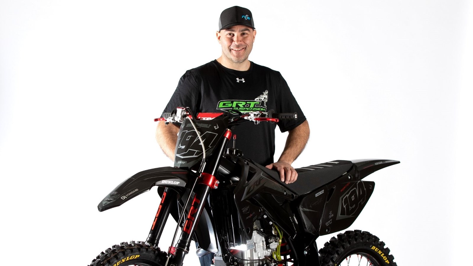 Maxime Fortin et sa moto pour le concours
