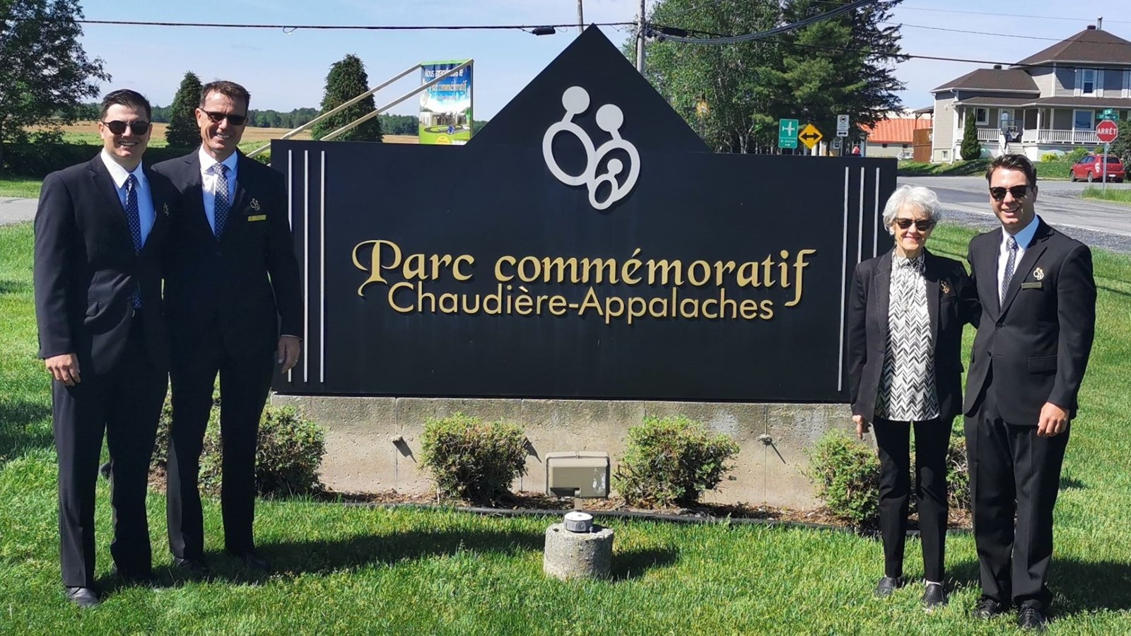 Voici trois des cinq générations de la famille Veilleux impliquées dans l'entreprise familiale: René-Charles, René Jr (v-président et directeur général), Colette (présidente) et Louis-Philip.