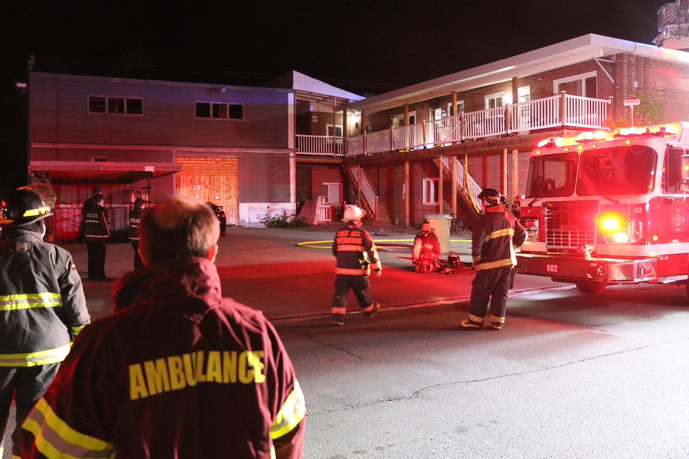 Incendie suspect dans un édifice à logements à Saint-Georges Ouest