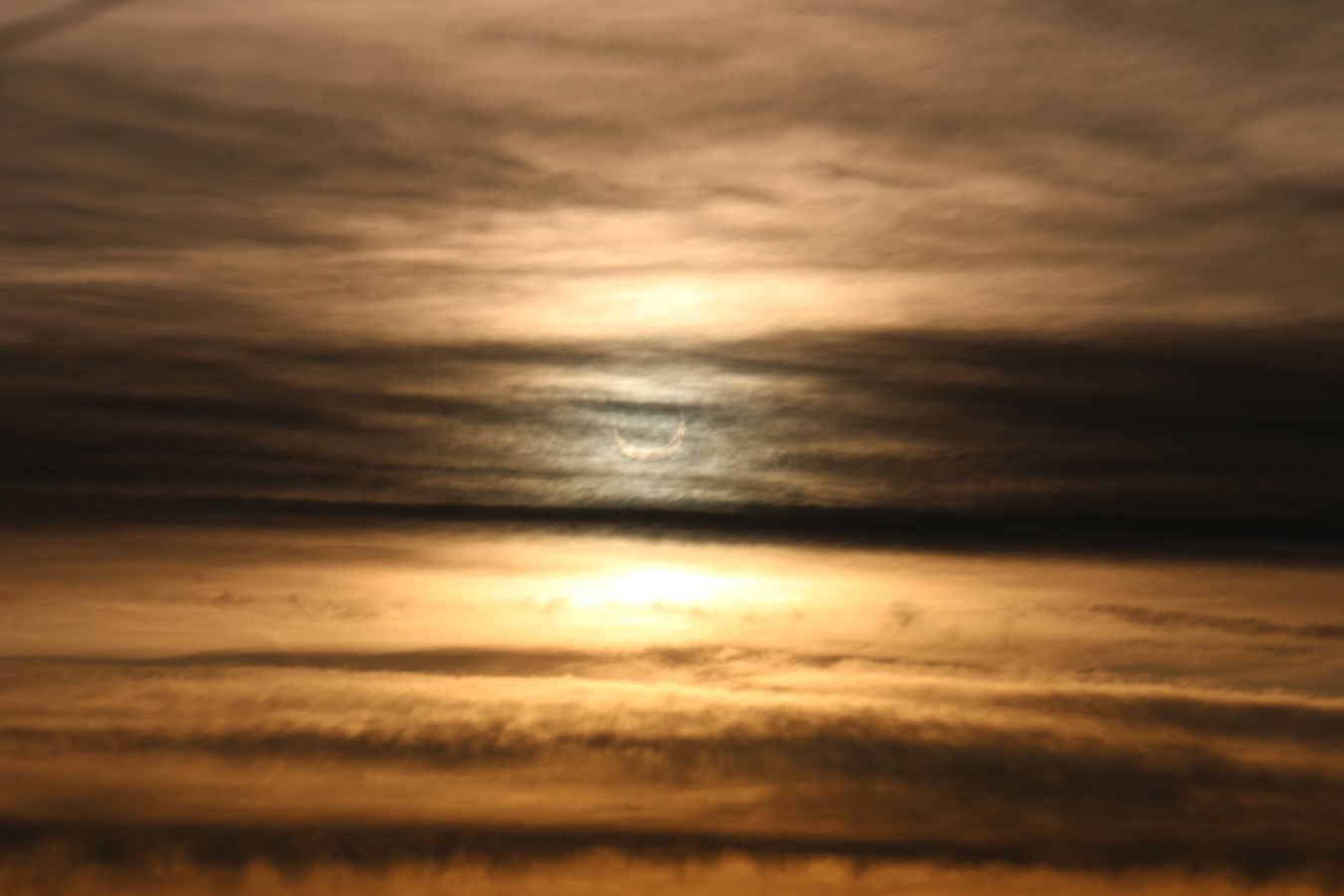 Un photo-reportage de l'éclipse annulaire du 10 juin 2021