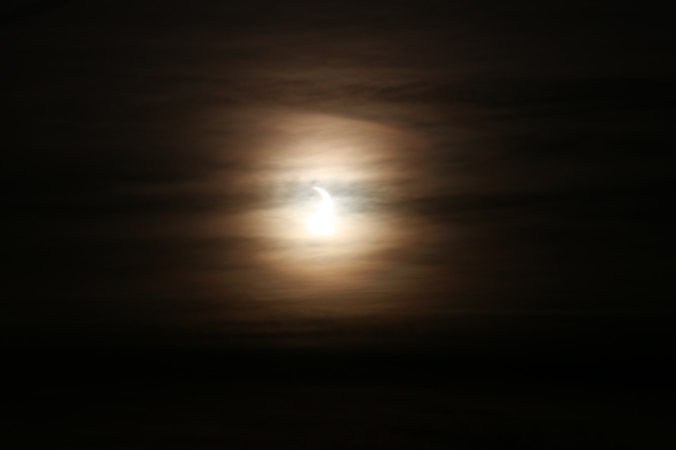 Un photo-reportage de l'éclipse annulaire du 10 juin 2021