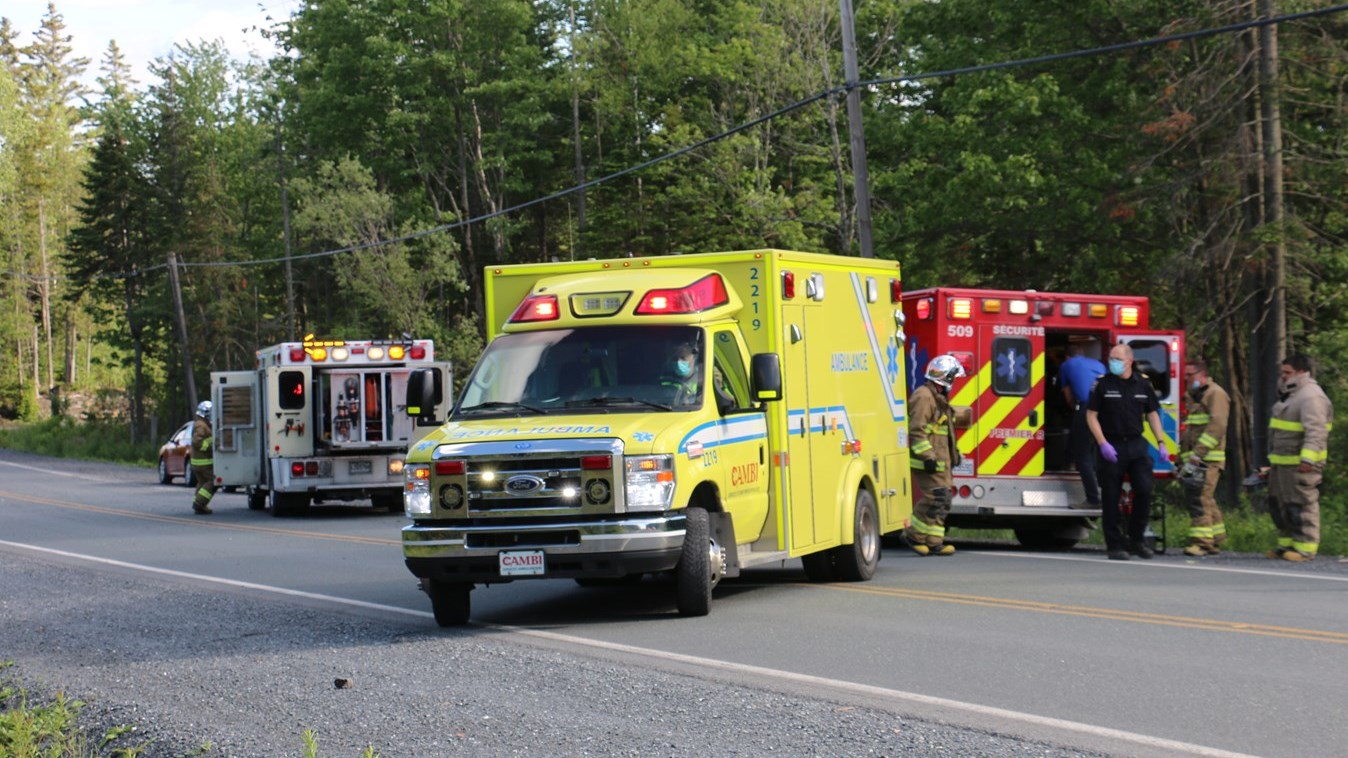 Un jeune conducteur blessé dans une sortie de route à Sainte-Aurélie