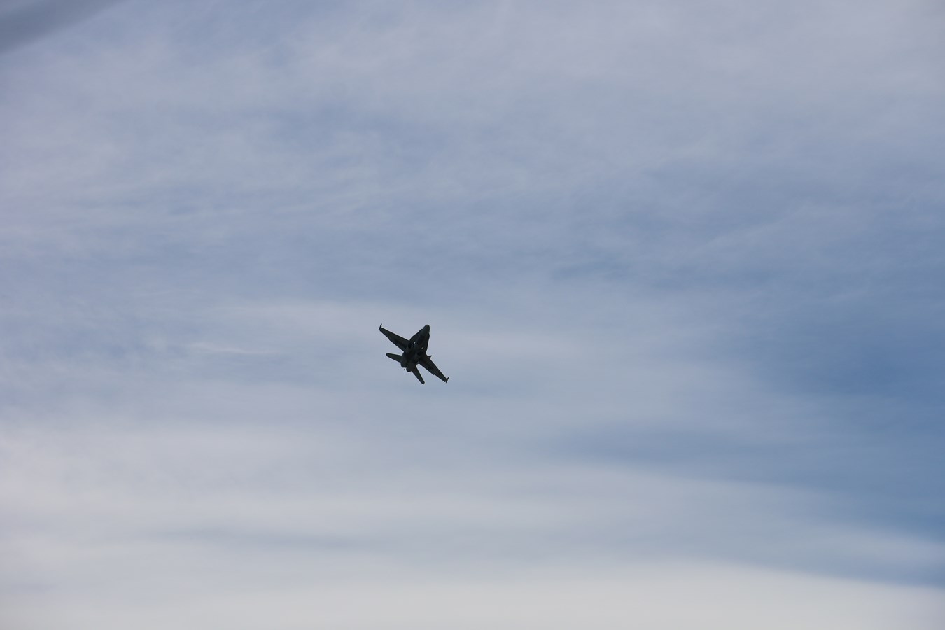 CF-18
