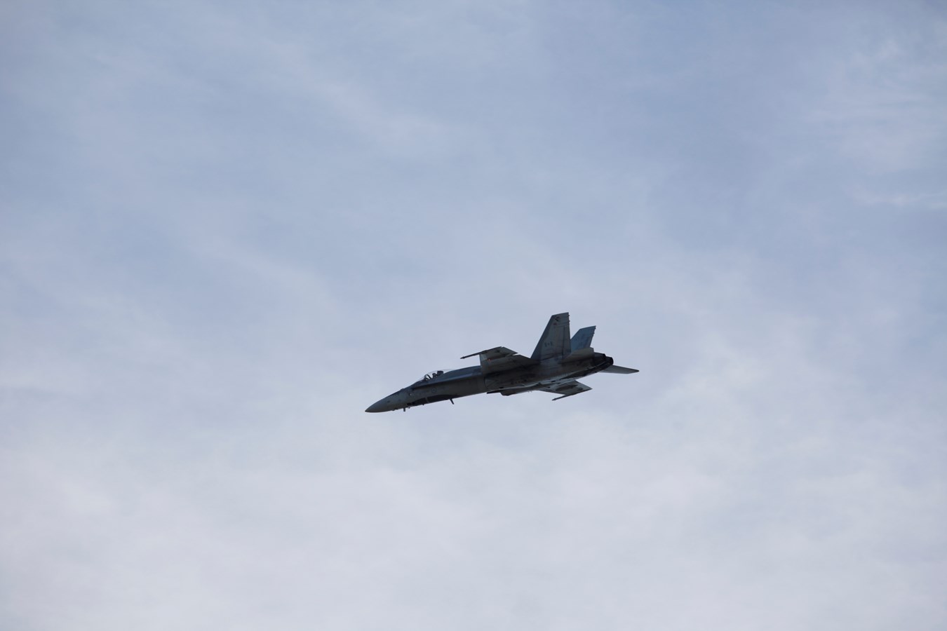 CF-18