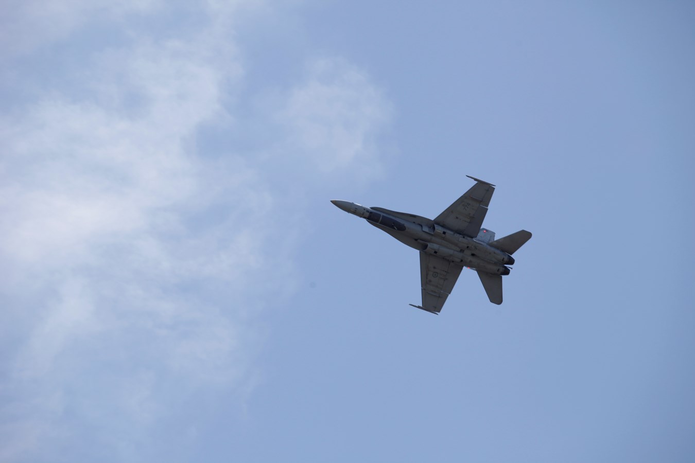 CF-18
