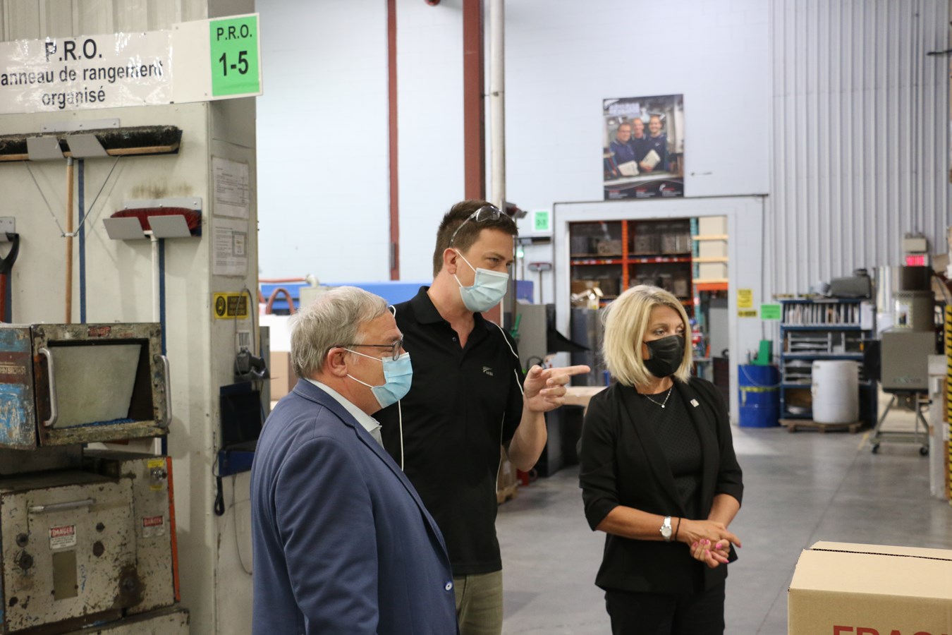 Luc Provençal et Lucie Lecours à MBI Plastique