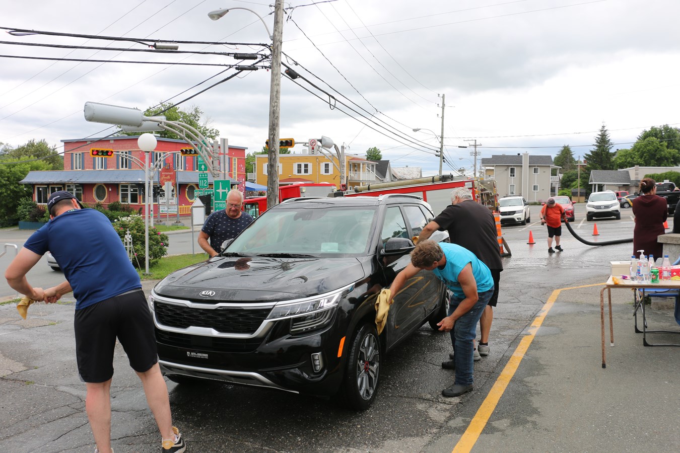 Nouveau record pour le lave-o-thon des pompiers de Vallée-Jonction