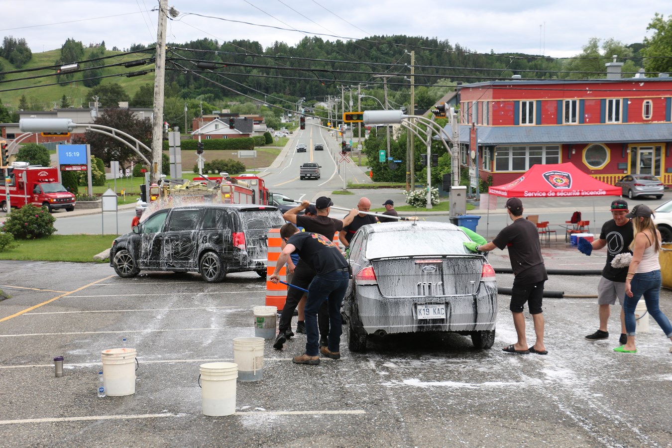 Nouveau record pour le lave-o-thon des pompiers de Vallée-Jonction
