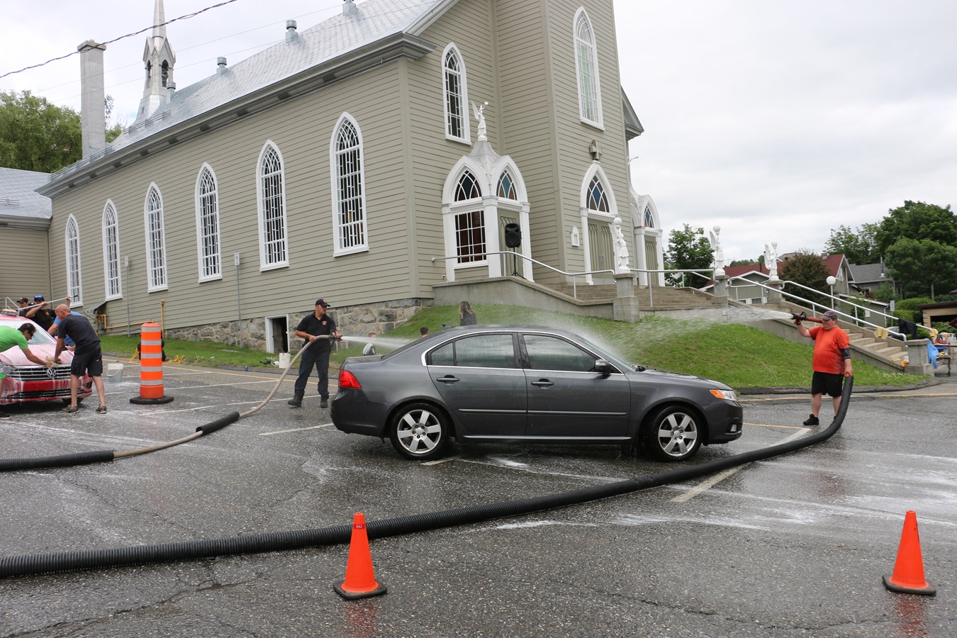 Nouveau record pour le lave-o-thon des pompiers de Vallée-Jonction