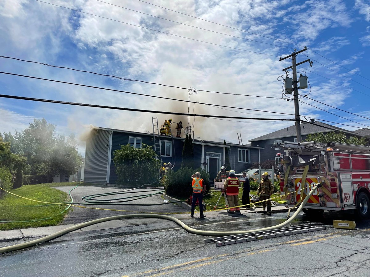 L'avenue du Pont est barrée en raison d'un feu à Saint-Martin