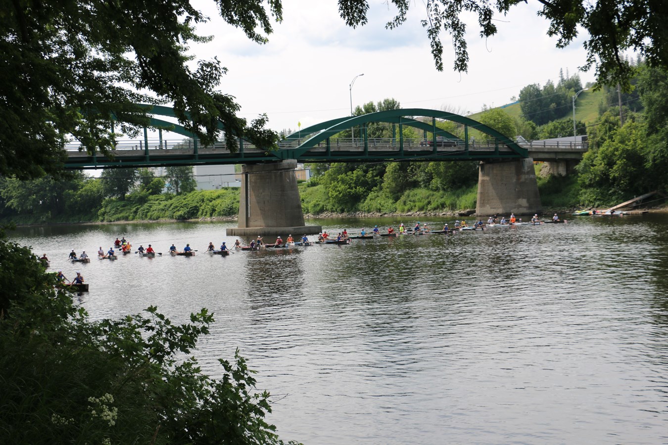 Découvrez en images la course de canot en binôme à Vallée-Jonction