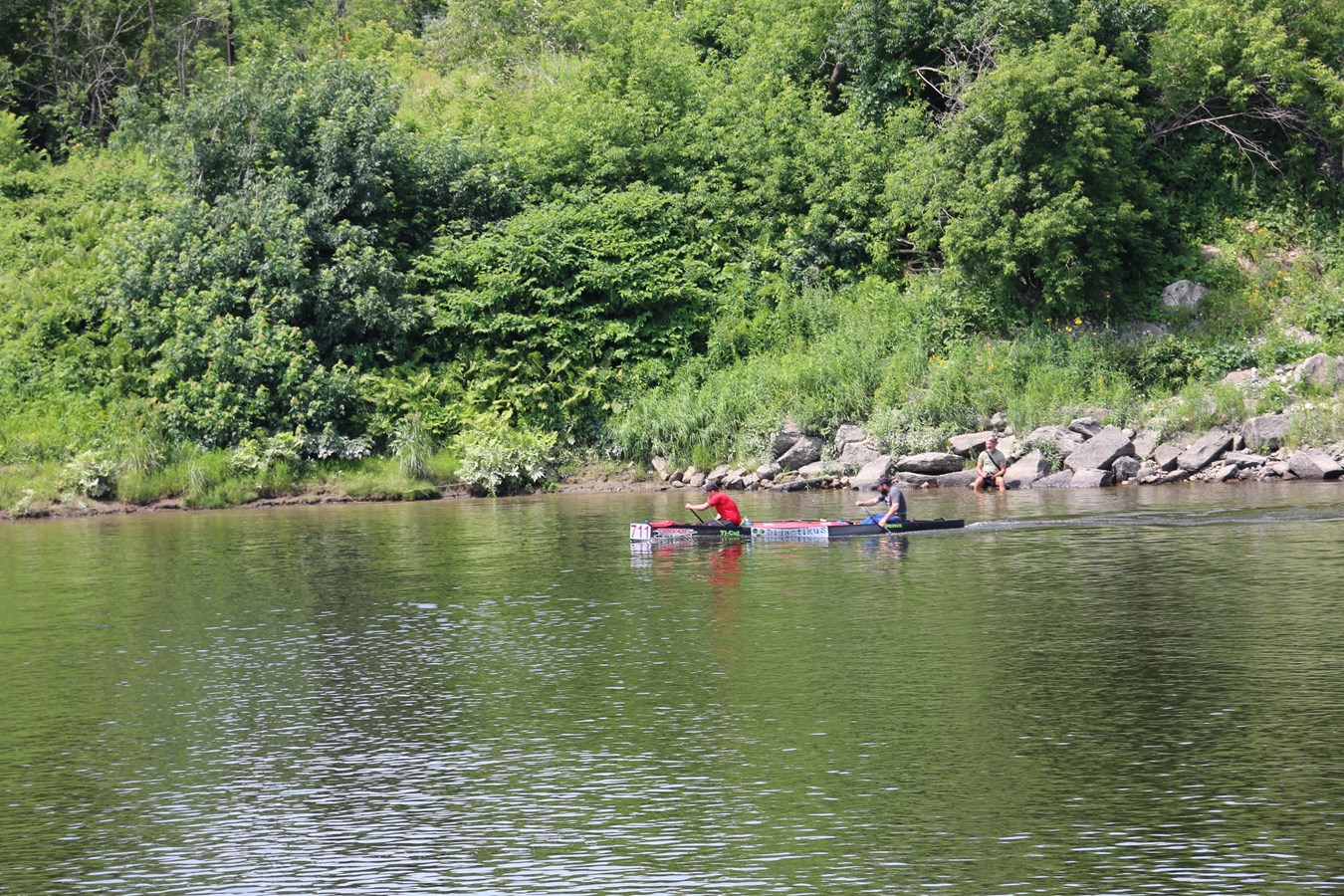 Découvrez en images la course de canot en binôme à Vallée-Jonction