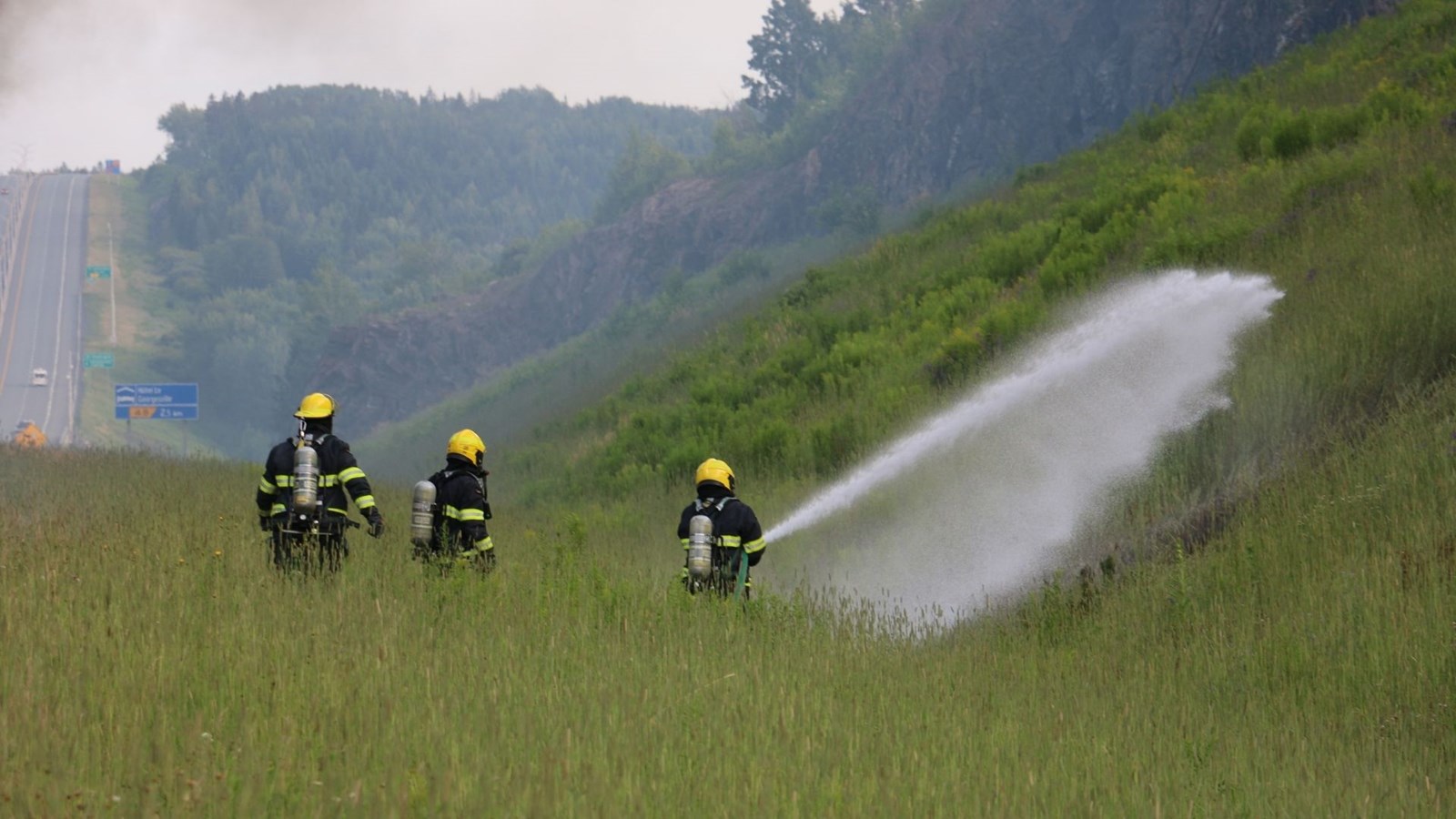 Voiture incendiée sur l'Autoroute 73