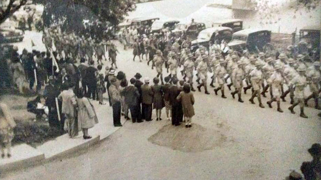 Parades, défilés et processions il y a 75 ans