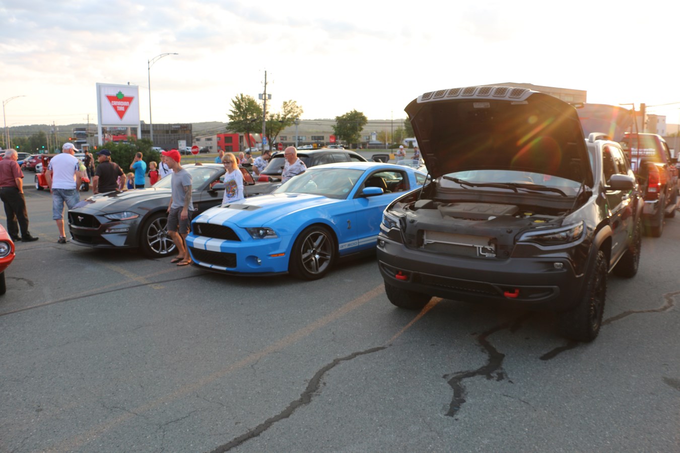 Club automobiles Beauté d'acier: des rencontres de passionnés