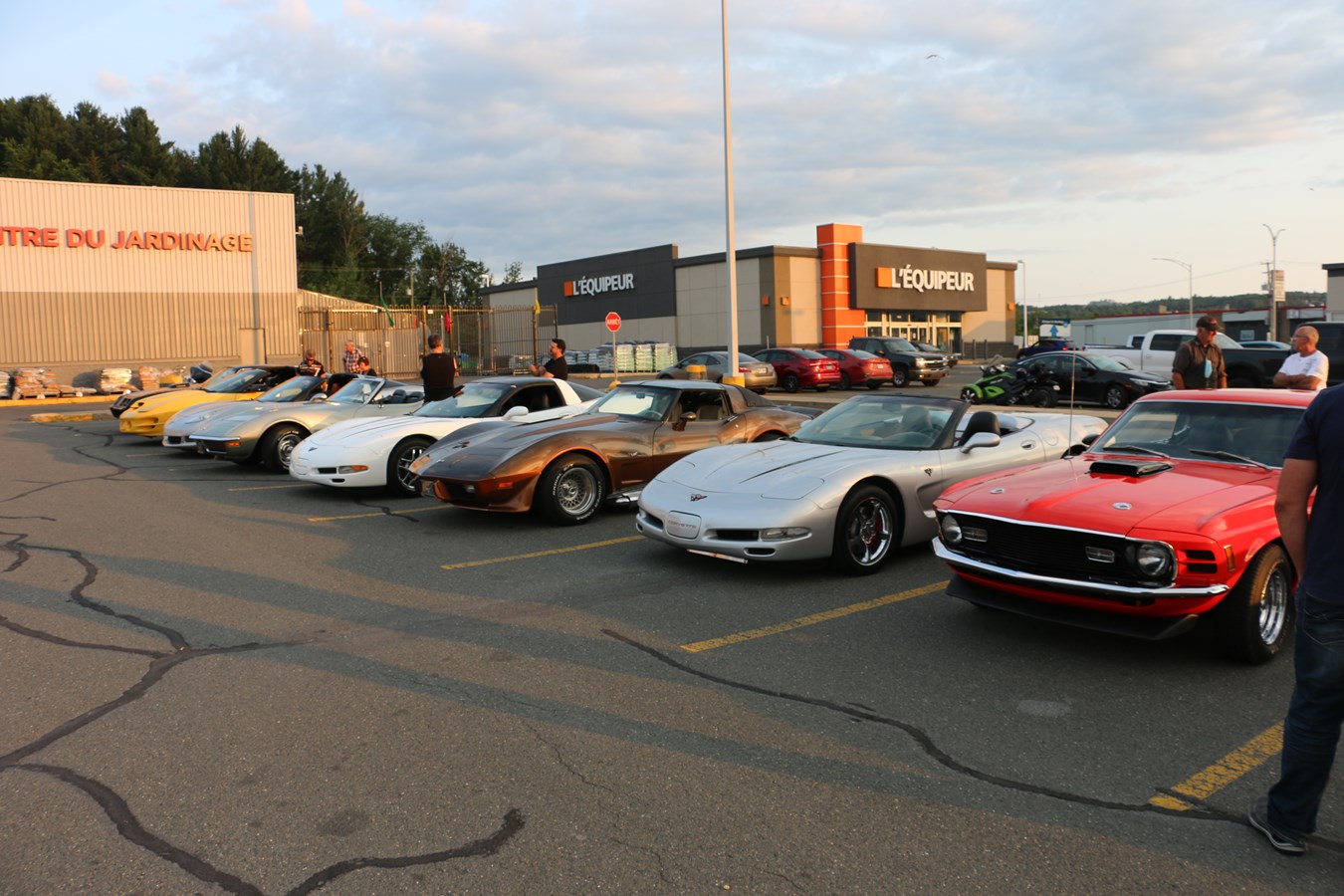 Club automobiles Beauté d'acier: des rencontres de passionnés