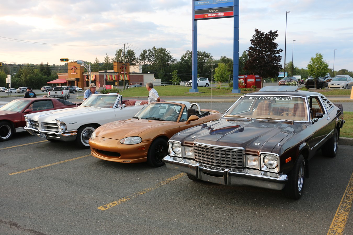Club automobiles Beauté d'acier: des rencontres de passionnés