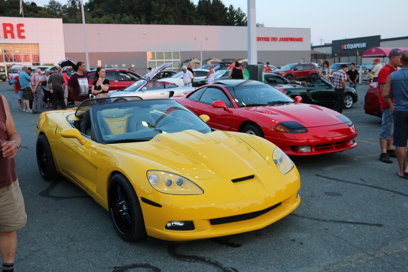 Club automobiles Beauté d'acier: des rencontres de passionnés