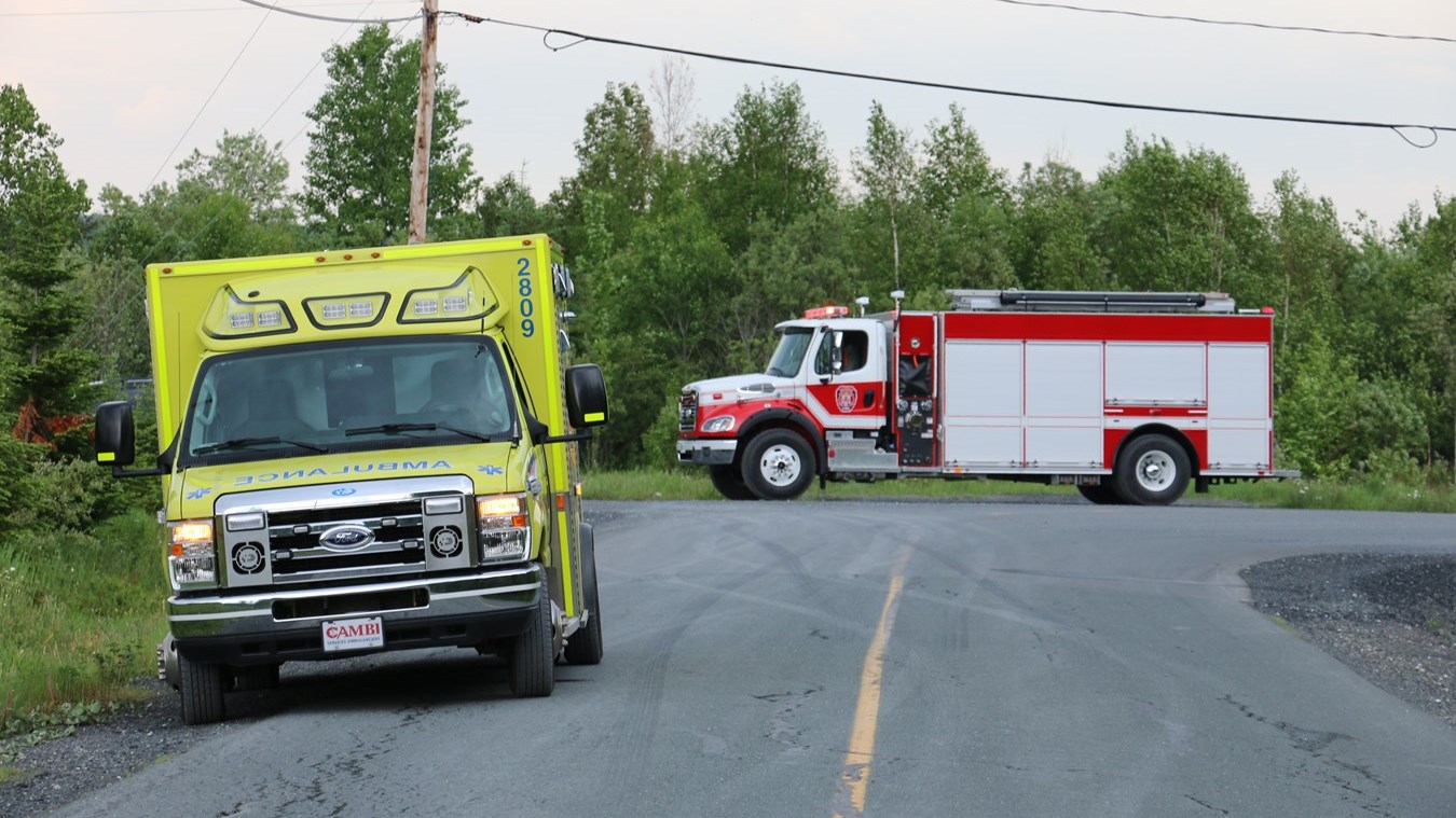 Intervention du service incendie pour une assistance aux ambulanciers un samedi après-midi à Saint-Côme-Linière