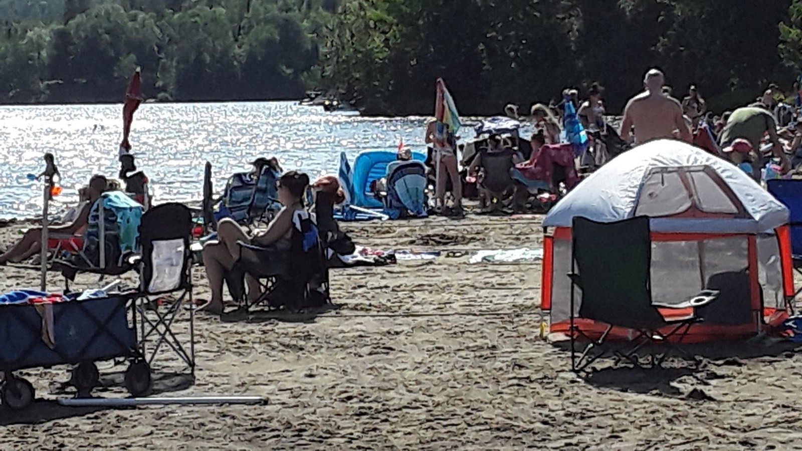 Plage au Lac Blanc dans Portneuf. 