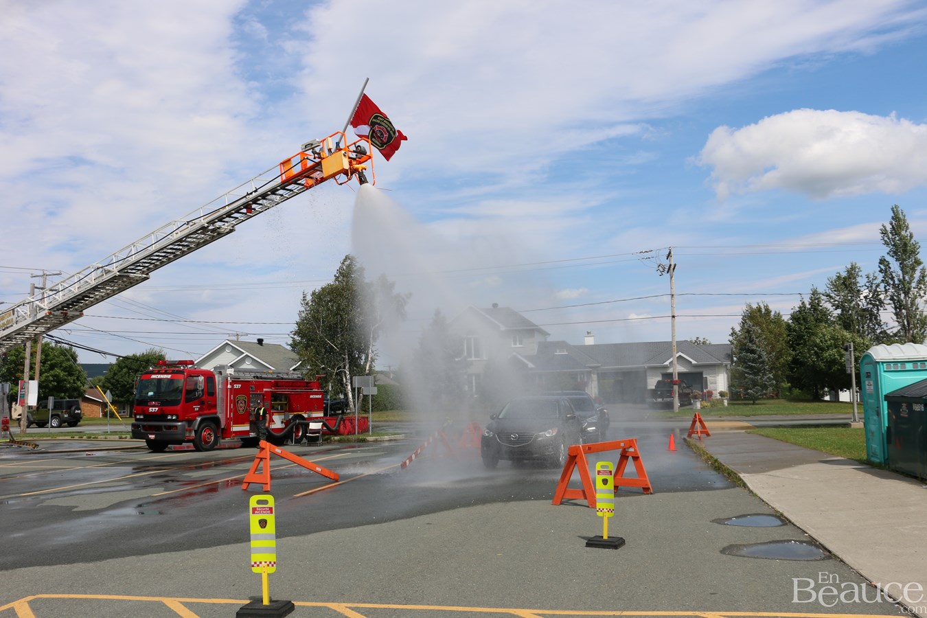 Un record battu pour le 3e lave-auto des pompiers d'East-Broughton